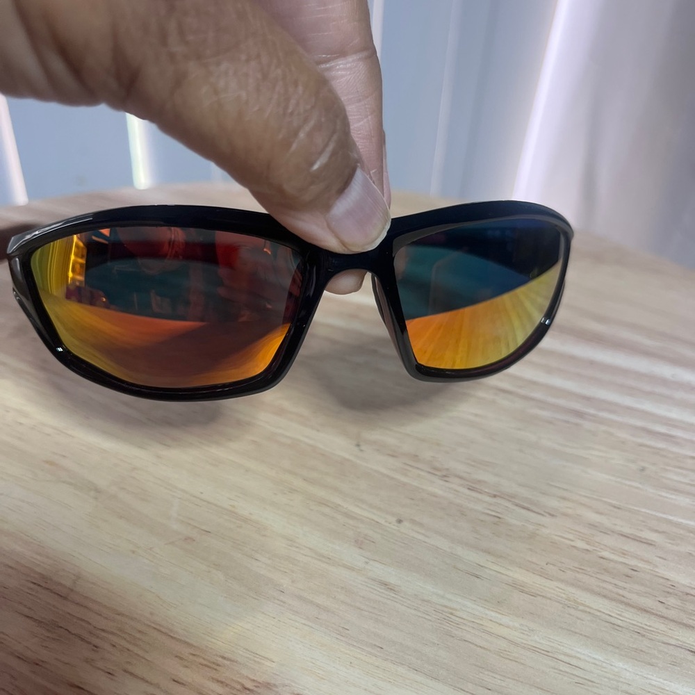 Polarized Sport Sunglasses with Yellow Mirror Lenses Comfort Design - Picture 10 of 10